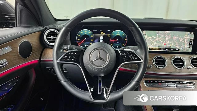 Mercedes-Benz E-Class W213 2021 Серый из Кореи, фото 4