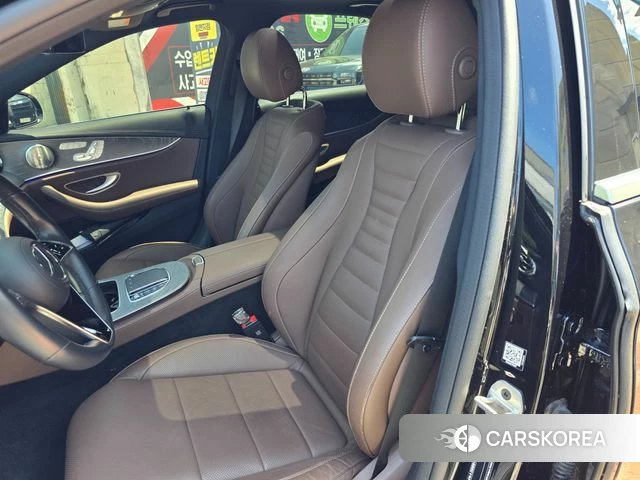 Mercedes-Benz E-Class W213 2023 Черный из Кореи, фото 4