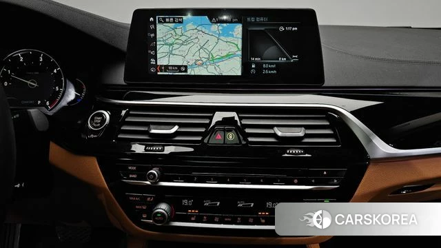 BMW 5 Series (G30) 2018 Серый из Кореи, фото 4