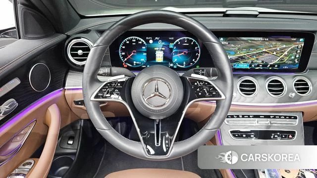 Mercedes-Benz E-Class W213 2023 Белый из Кореи, фото 4