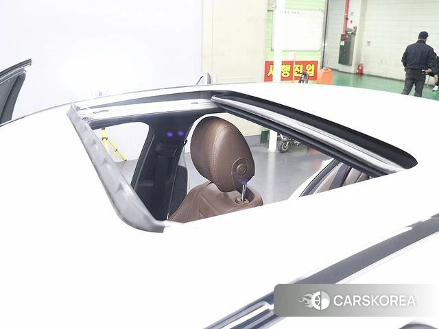 Mercedes-Benz E-Class W213 2020 Жемчужный цвет из Кореи, фото 4