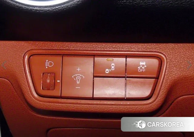 Kia The New K3 2nd generation 2021 Белый из Кореи, фото 4