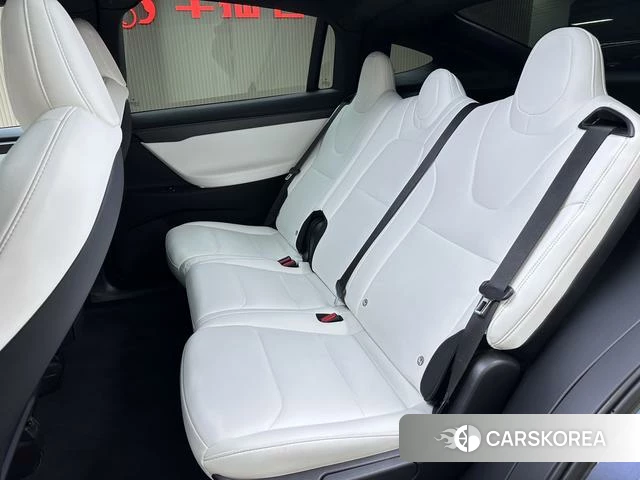 Tesla Model X 2021 Темно-серый из Китая, фото 4