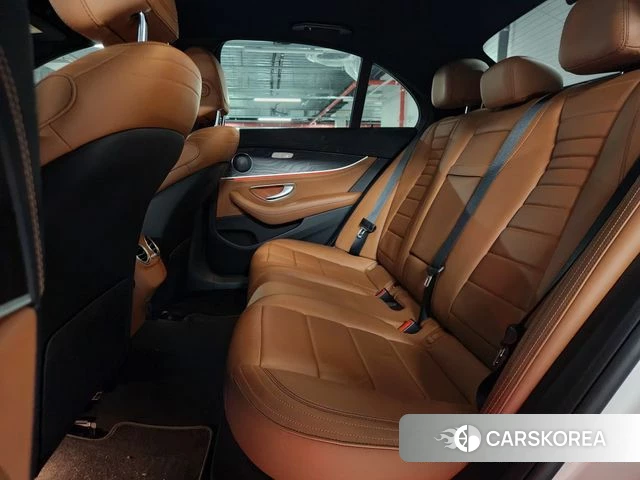 Mercedes-Benz E-Class W213 2021 Белый из Кореи, фото 4