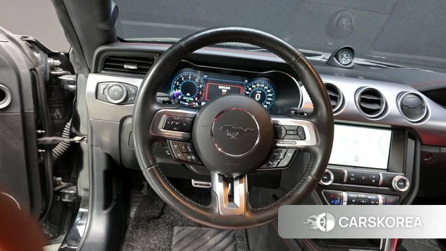 Ford Mustang 2021 Черный из Кореи, фото 4
