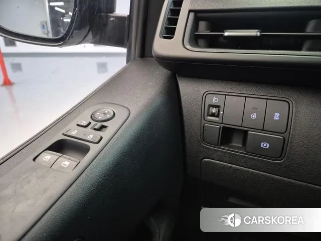 Hyundai Staria 2021 Белый из Кореи, фото 4