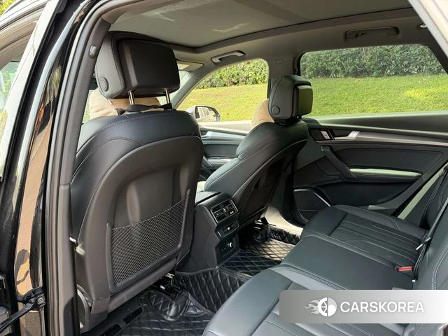 Audi Q5L 2026 Черный из Китая, фото 4