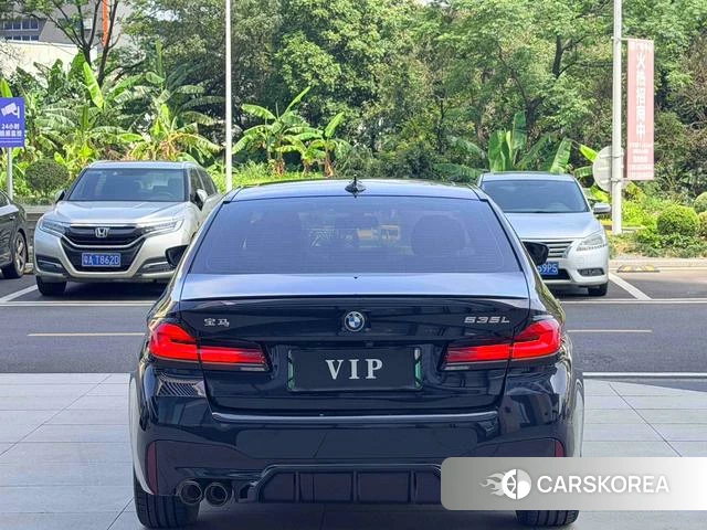 BMW 5 series PHEV 2024 Черный из Китая, фото 4