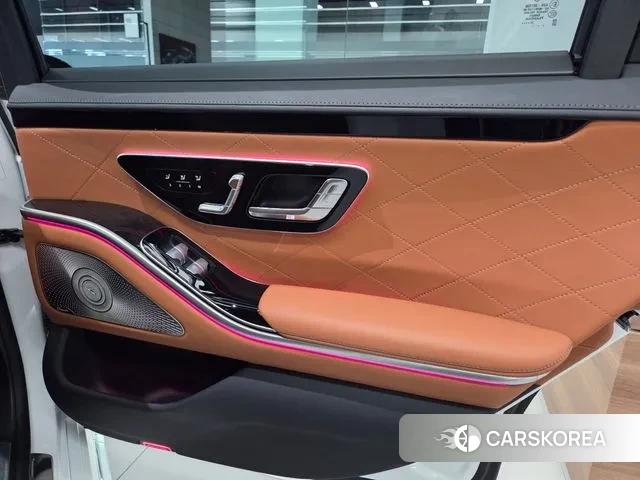 Mercedes-Benz S-Class W223 2024 Жемчужный цвет из Кореи, фото 4