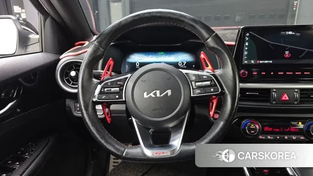 Kia The New K3 2nd generation 2022 Белый из Кореи, фото 4