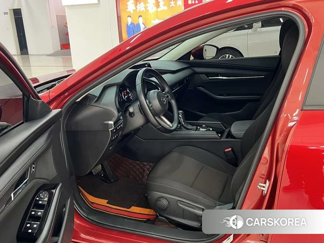 Mazda 3 Angkesaila 2023 Красный из Китая, фото 4