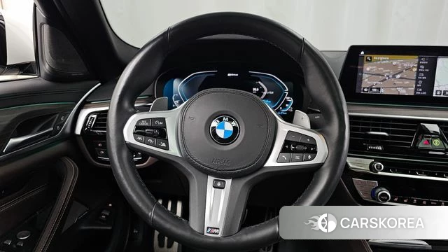 BMW 5 Series (G30) 2020 Белый из Кореи, фото 4