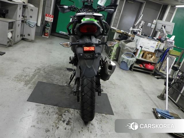 Проданный Kawasaki VERSYS-X 250 ABS 2017 из Японии