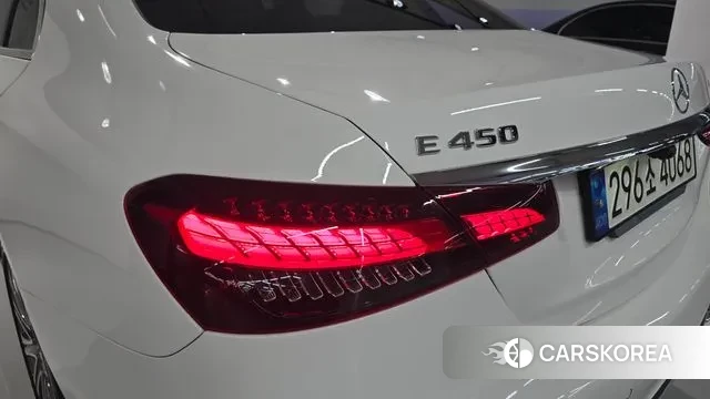 Mercedes-Benz E-Class W213 2021 Белый из Кореи, фото 4