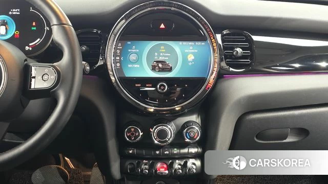 Mini Cooper 2022 Красный из Кореи, фото 4