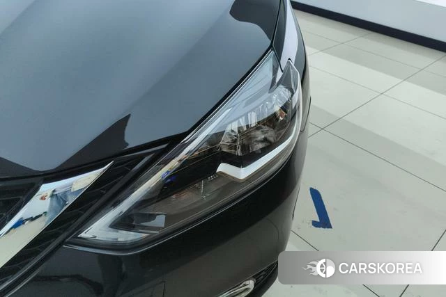 Nissan Xuan Yi 2023 Черный из Китая, фото 3