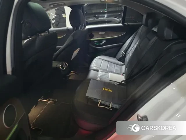 Mercedes-Benz E-Class W213 2018 Белый из Кореи, фото 4