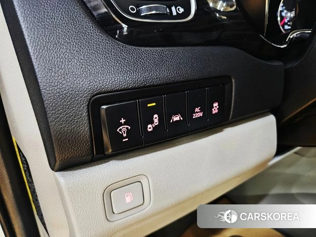Kia The New Carnival 2018 Белый из Кореи, фото 4