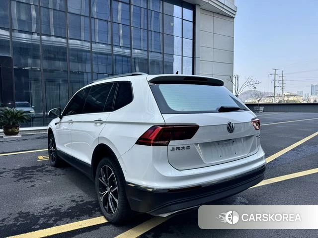 Volkswagen Tiguan L 2019 Белый из Китая, фото 4