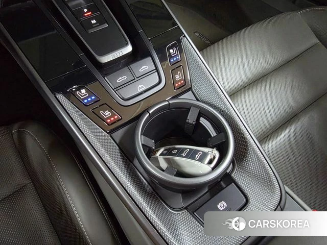 Porsche 911(992) 2020 Серебристо-серый из Кореи, фото 4