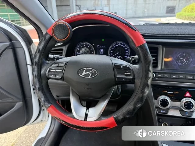 Hyundai The New Avante AD 2019 Белый из Кореи, фото 4
