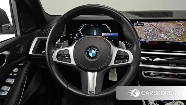 BMW X7 (G07) 2023 Белый из Кореи, фото 4