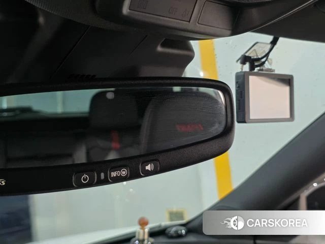 Chevrolet (GM Daewoo) Trax Crossover 2023 Белый из Кореи, фото 4
