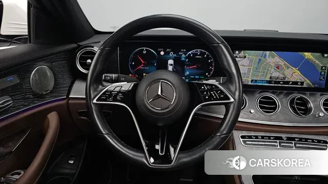 Mercedes-Benz E-Class W213 2022 Белый из Кореи, фото 4