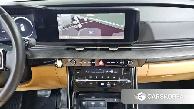 Kia Carnival 4th generation 2023 Серебристо-серый из Кореи, фото 4