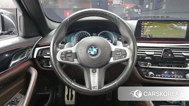 BMW 5 Series (G30) 2018 Серый из Кореи, фото 4