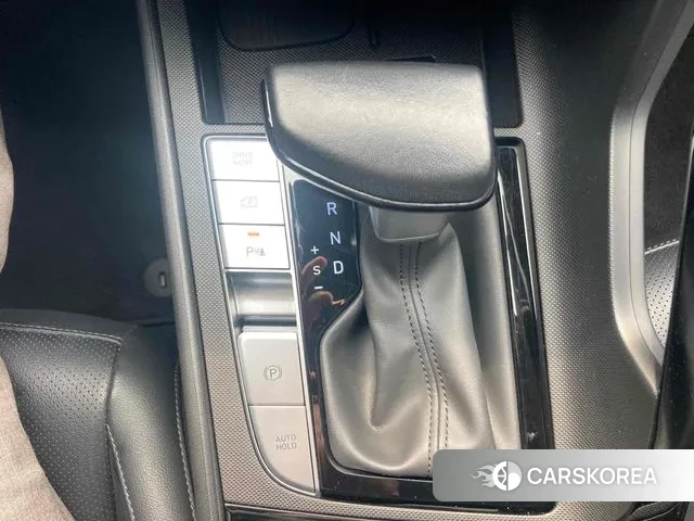 Hyundai The New Avante (CN7) 2023 Серебристо-серый из Кореи, фото 4