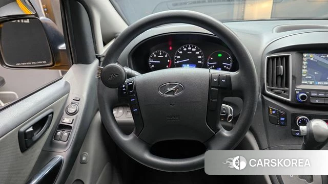 Hyundai The New Grand Starex 2018 Желтый из Кореи, фото 4