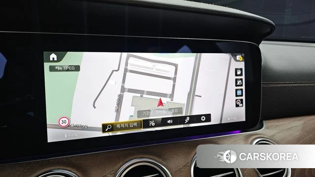 Mercedes-Benz E-Class W213 2021 Белый из Кореи, фото 4