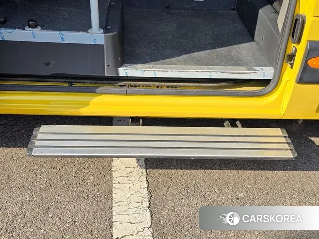 Renault Korea (Samsung) Master 2020 Желтый из Кореи, фото 4