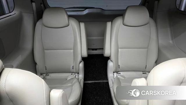 Kia The New Carnival 2018 Серый из Кореи, фото 4