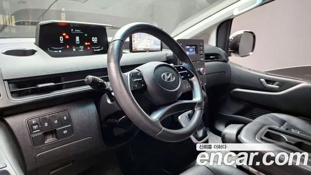 Hyundai Staria 2023 Белый из Кореи, фото 4