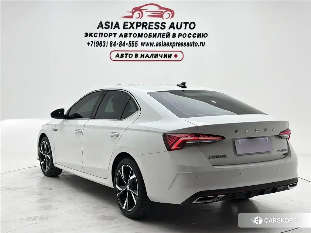 Skoda Octavia 2024 Белый из Китая, фото 4