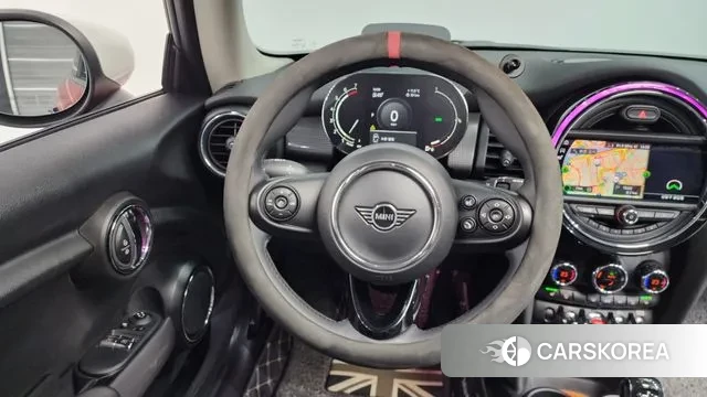 Mini Cooper 2021 Красный из Кореи, фото 4