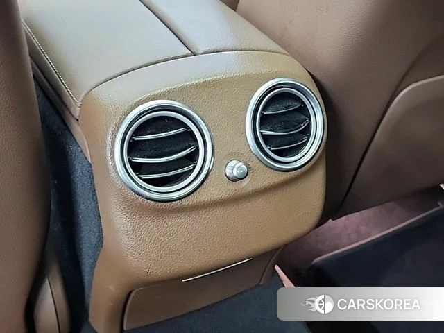Mercedes-Benz E-Class W213 2019 Белый из Кореи, фото 4