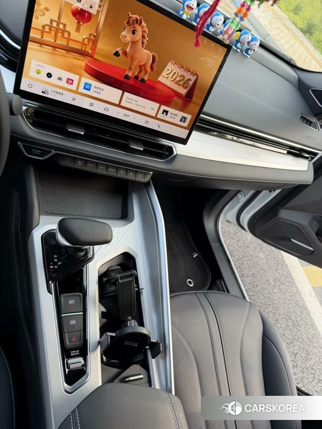 Geely Automobile Xingrui 2026 Белый из Китая, фото 4