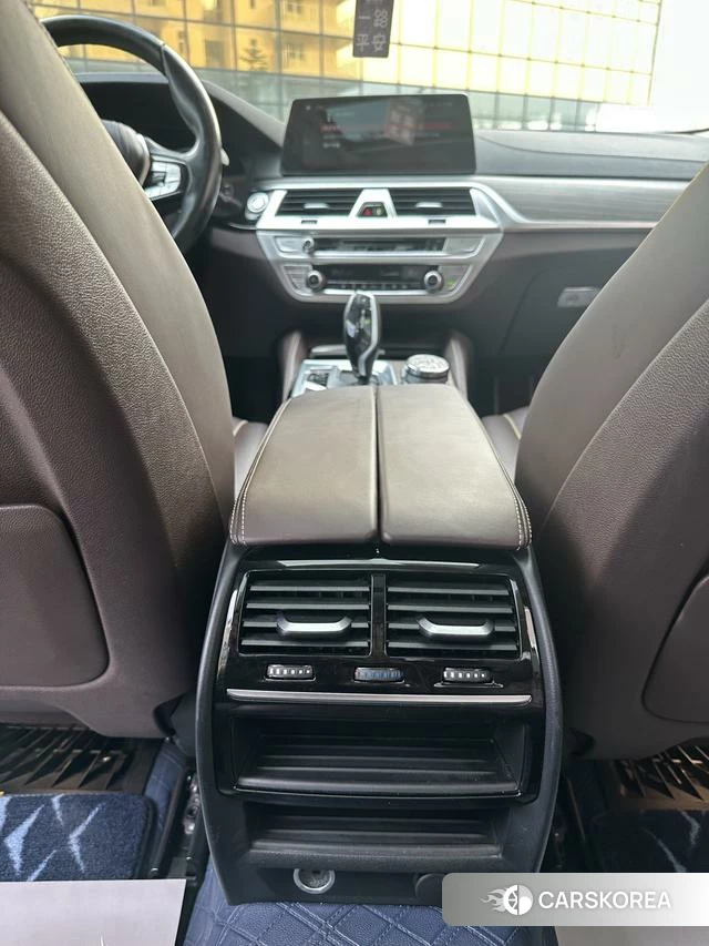 BMW 5 series PHEV 2019 Шампань из Китая, фото 4