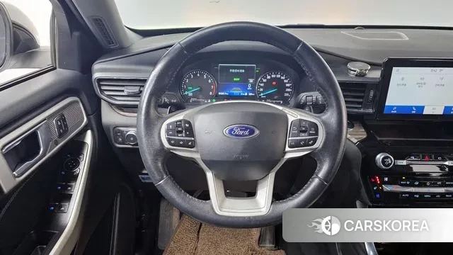 Ford Explorer 6th Generation 2021 Белый из Кореи, фото 4