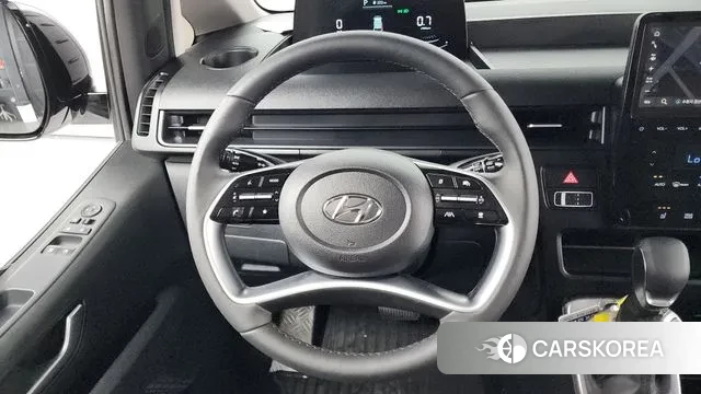 Hyundai Staria 2024 Белый из Кореи, фото 4