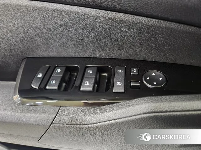 Kia Sportage 5th Generation Hybrid 2023 Серый из Кореи, фото 4