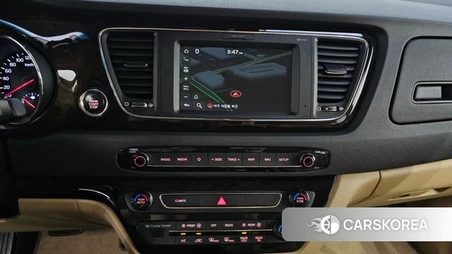 Kia The New Carnival 2018 Черный из Кореи, фото 4
