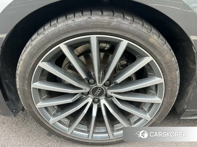 Audi A5 2025 Темно-серый из Китая, фото 4