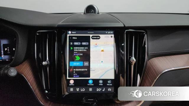 Volvo XC60 second Generation 2024 Белый из Кореи, фото 4