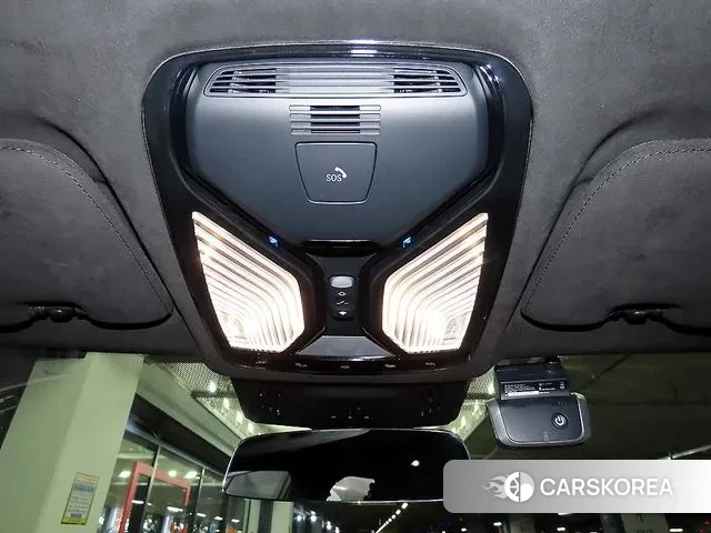 BMW X7 (G07) 2021 Белый из Кореи, фото 4