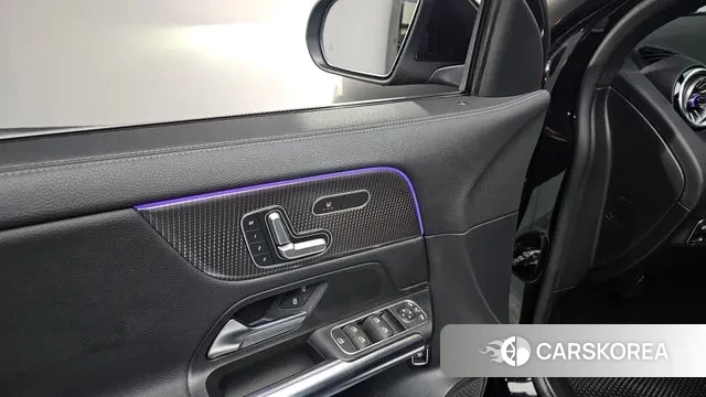 Mercedes-Benz GLA - Class H247 2021 Черный из Кореи, фото 4