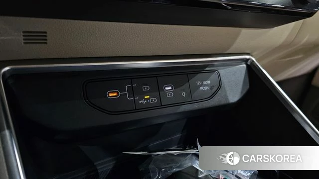 Kia The New Carnival 4th Generation 2024 Белый из Кореи, фото 4